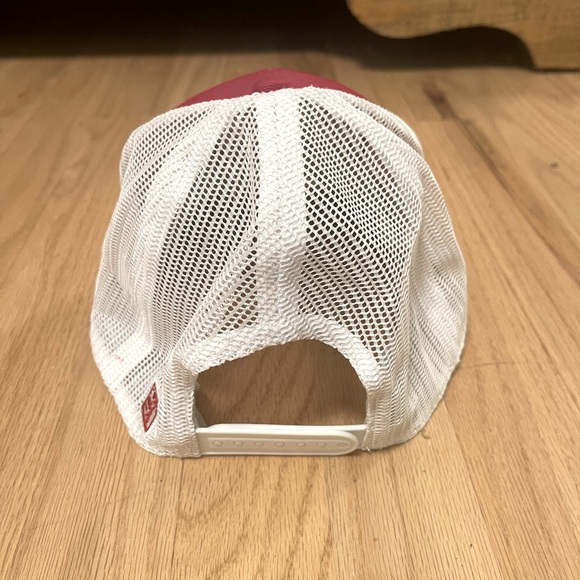 The Game Georgia Trucker Adjustable Snapback Hat - Red & White. Unisex. One Size - Picture 4 of 5